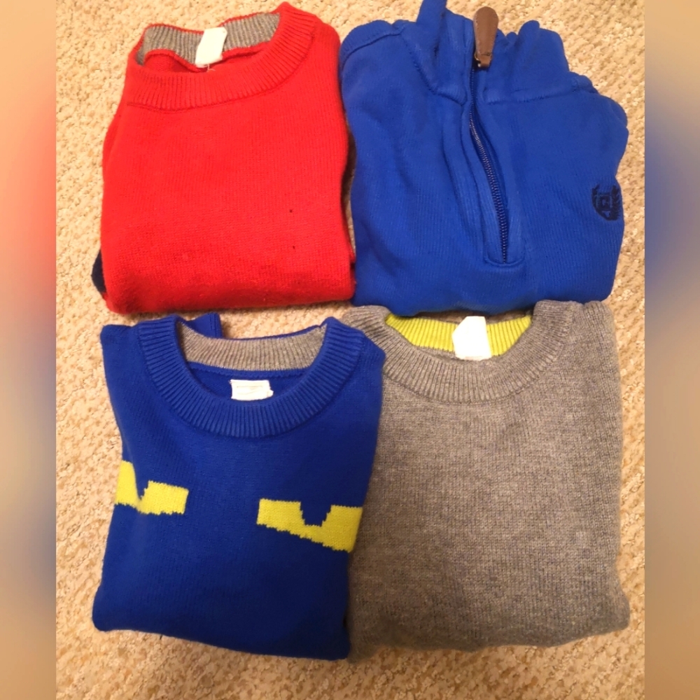 4 2T GAP CHAPS sweaters
